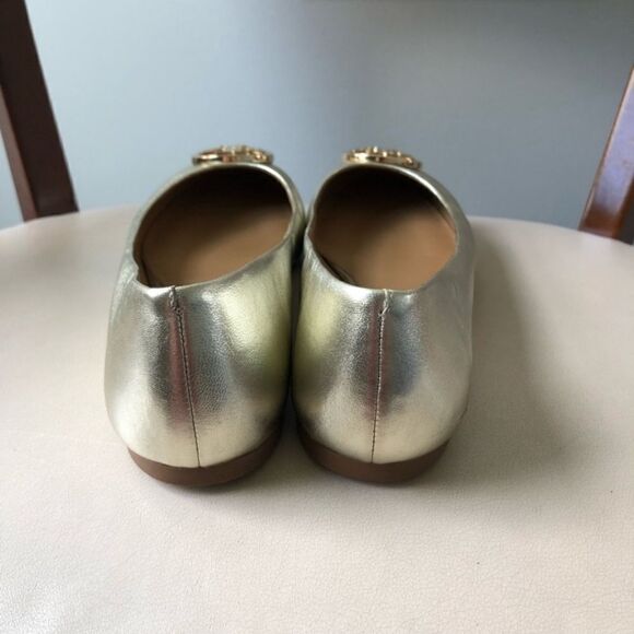 Tory Burch  - Picture 3 of 7